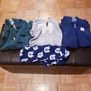 Carters baby boy 4 pieces 9 Month Fleece Pajamas